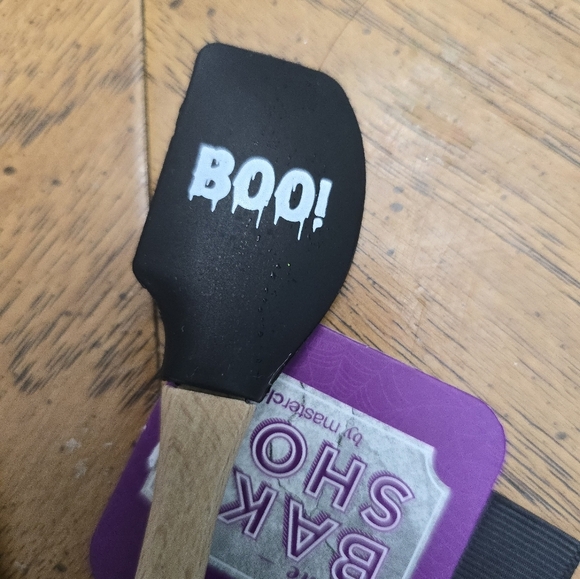 Ghost Squad Ghouls Spatula 2 Piece Set NEW Halloween - Picture 3 of 4